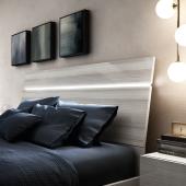 luxus minimal elegans design exkluziv megjelenes franciaagy  eukaliptusz agykeret letisztult led vilagitas hatfal fenyes faerezetes.jpg